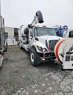 2010 International Vactor 2100 Vacuum Truck
