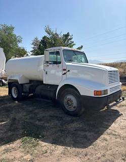 1994 International 2k Gallon Water Truck