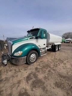 2018 Kenworth T680 Water Truck 4,000 Gallon