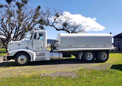 1990 Peterbilt 377 Water Truck