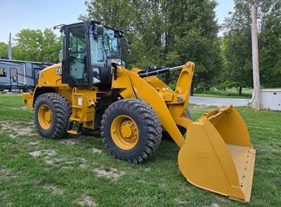 2021 Caterpillar 910 Wheel Loader - Bucket