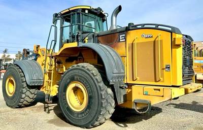 2018 John Deere 844K-III Wheel Loader