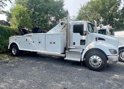 2015 Kenworth T370 25-Ton Wrecker Tow Truck
