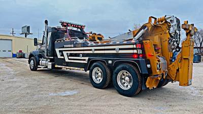 2021 Kenworth W990 Wrecker Tow Truck