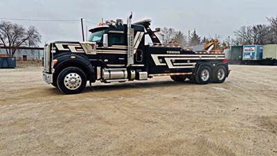 2021 Kenworth W990 Wrecker Tow Truck