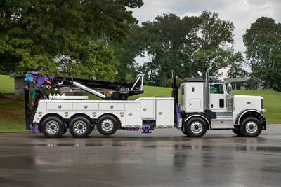 2019 Peterbilt 389 Wrecker Tow Truck