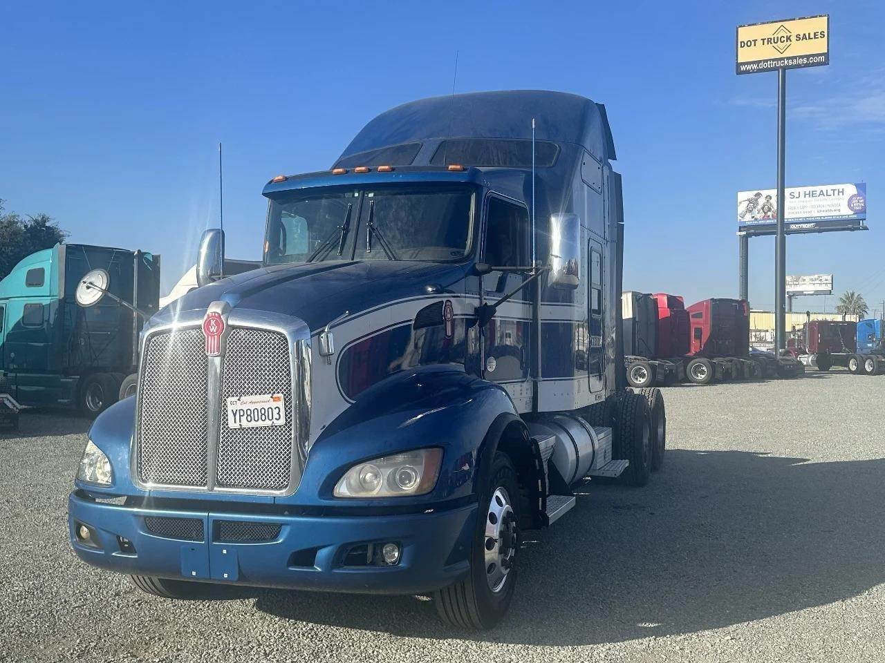 2016 Kenworth T660 Sleeper Semi Truck 68" Raised Roof Sleeper