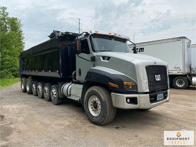 2015 Cat CT660 Seven-Axle Automatic Dump Truck