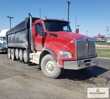 2020 Kenworth T880 Six-Axle Automatic Dump Truck