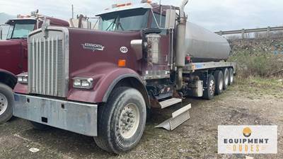 2000 Kenworth W900 Dump Truck