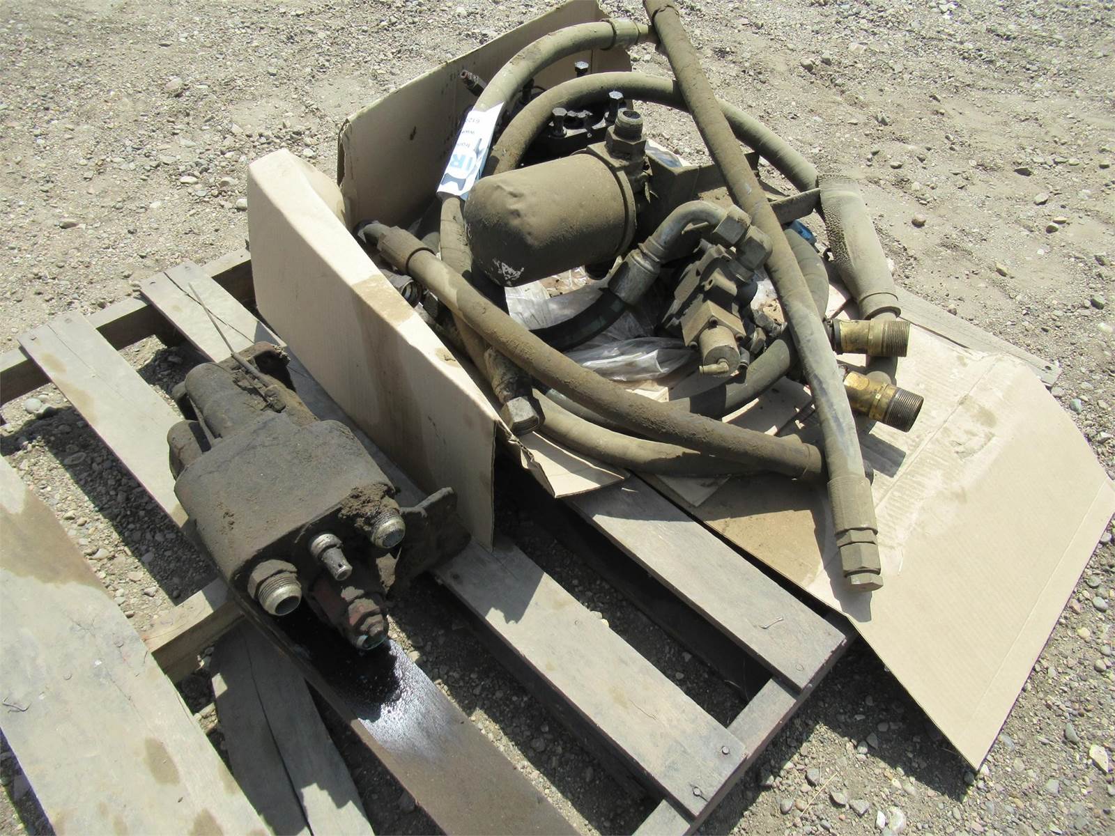 SEMI TRUCK WET KIT Wet Kit For Sale Chamberlain, SD PB159