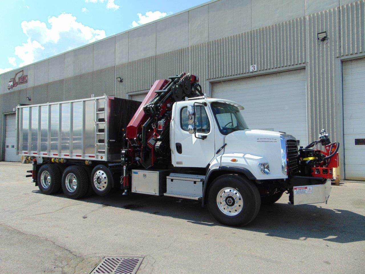 2023 Freightliner 108SD Crane Truck 2022 BIK TC98 Knuckle Boom Crane For Sale Milford, MA