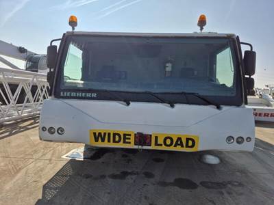 2008 Liebherr LTM1500-8.1 Crane Truck