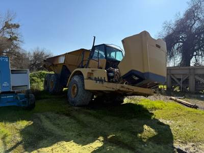 2011 Caterpillar 740B Articulated Truck