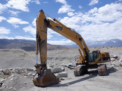 2005 Caterpillar 385CL Excavator