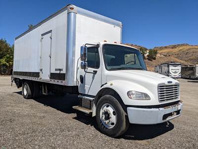 2018 Freightliner M2 106 Box Truck