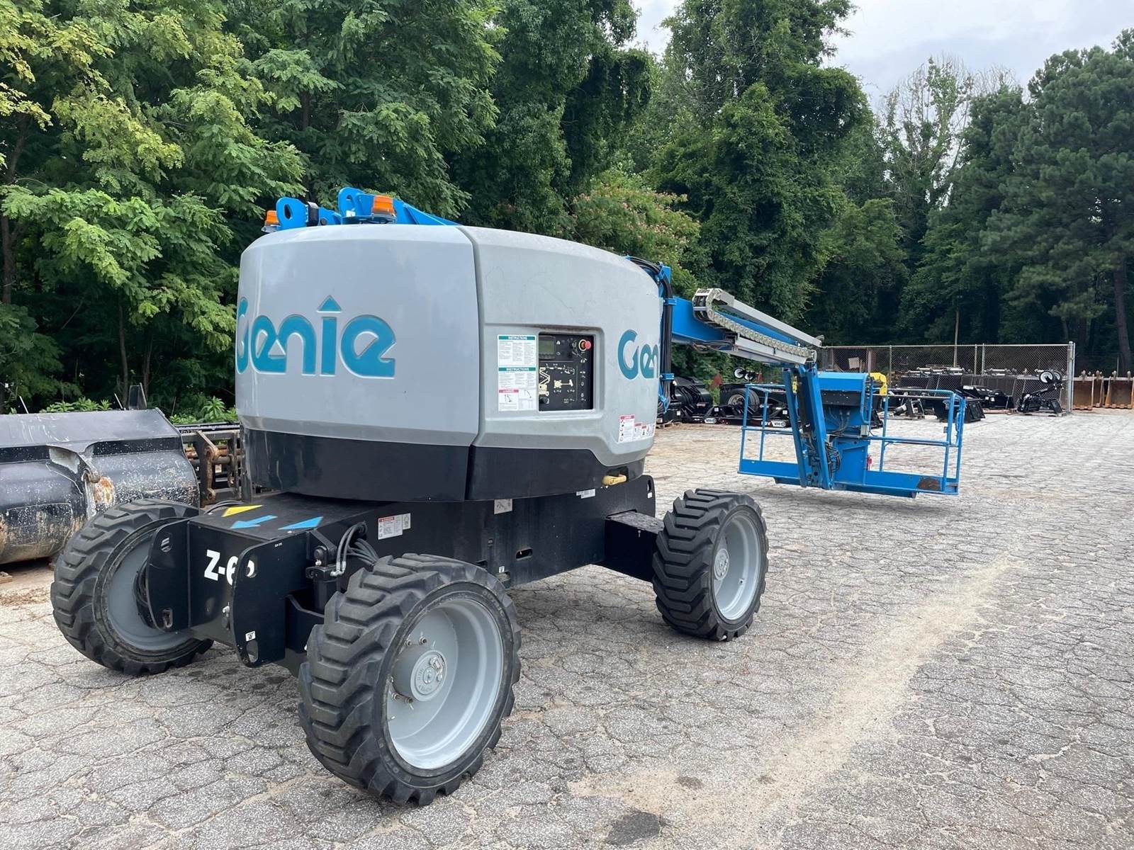 2018 Genie Z62/40 Articulating Boom Lift For Sale, 895 Hours Nashville, TN 11857564