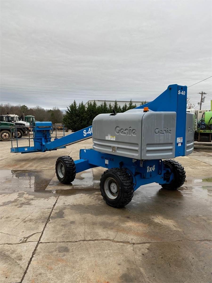 2014 Genie S40 Telescopic Boom Lift For Sale, 1,850 Hours Nashville