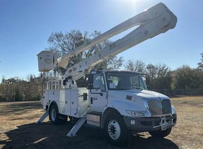 ALTEAC AA55-MH 61' ARTICULATING BOOM W/ MATERIAL HANLDING JIB MOUNTED ON A 2017 INTERNATIONAL 4300, CUMMINS POWER, ALLISON AUTOMATIC, (3 IN STOCK)