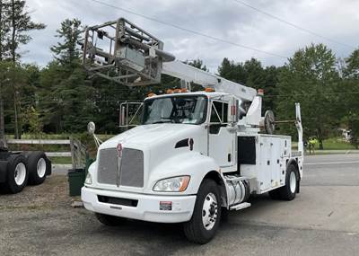 2016 Altec T40P- Bucket Truck - 40' Working Height / Cable Placing