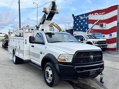 2012 Versalift TEL29N03 34' Boom Boom / Bucket Truck mounted on a 2012 Ram 4500