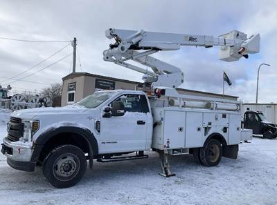 2018 Ford F-550 SD Equipped With Altec AT41M Boom, 46' Working Height, Material Handling Jib, 4X4, Diesel