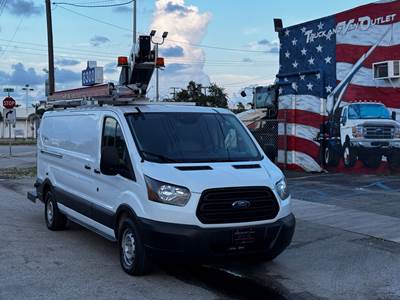 2019 FORD TRANSIT T-350 CARGO VAN WITH VERSALIFT VANTEL 29NE-01 BOOM – 35'1" WORKING HEIGHT – CLEAN CARFAX – FLEET MAINTAINED