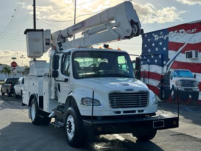 2015 Freightliner Business Class M2-106 Bucket Truck 51' Working Height / Terex