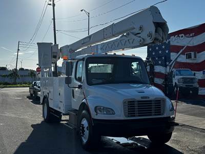 2016 FREIGHTLINER M2 106 EQUIPPED WITH TEREX HI-RANGER HRX-55 OVER-CENTER MATERIAL HANDLING BOOM, LOW HOURS