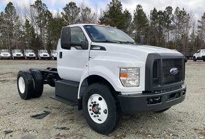 2025 Ford F-750 Super Duty, Cab & Chassis, 7.3L V8 Gas, Automatic, Full Factory Warranty
