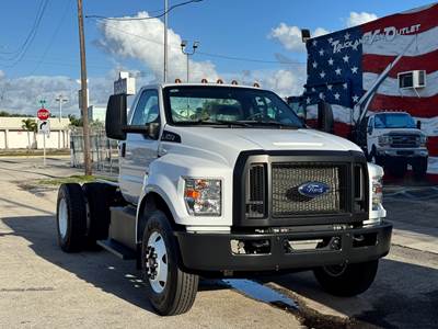 2025 Ford F-750 Super Duty, Cab & Chassis, 7.3L V8 Gas, Automatic, Full Factory Warranty