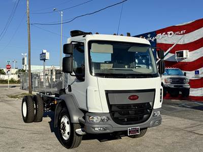 2025 Peterbilt 220 COE Cab & Chassis / PX-7 Diesel / 220 HP / Allison 2500RDS
