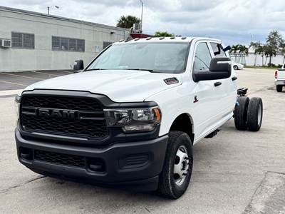2023 RAM Ram 3500 Chassis Cab Tradesman - Photo 6