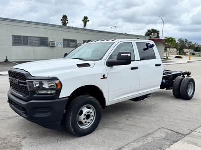 2023 RAM Ram 3500 Chassis Cab Tradesman - Photo 7