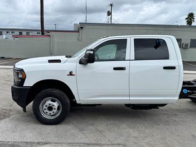 2023 RAM Ram 3500 Chassis Cab Tradesman - Photo 8