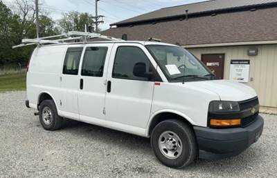 2019 CHEVY G2500 EXPRESS CARGO VAN, 4.3L V6, 8-SPEED AUTOMATIC, CLEAN CARFAX W/ SERVICE RECORDS, LADDER RACK