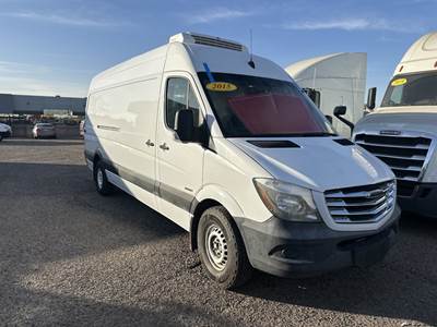 2015 Freightliner Sprinter 2500 Long Wheel Base Refrigerated Van, Thermo King Reefer, Turbo Diesel