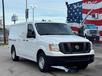 2017 NISSAN NV2500 S CARGO VAN, STANDARD ROOF HEIGHT, CLEAN CARFAX W/ SERVICE RECORDS, READY TO WORK