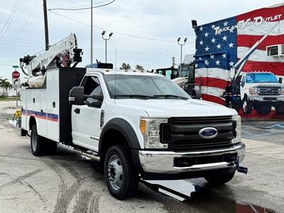 2017 Stellar 7621 7,000 lbs Crane / 11' Mechanic Body / Welder / Mechanics Body