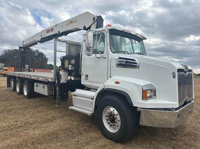 2015 Western Star 4700 Equiped With IMT 28562 Drywall Crane, 71'.4" Vertical Reach, 5700 lbs Max Capacity