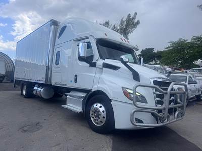 2023 Freightliner Cascadia 116SLP, Double Bunk Sleeper, 22" Morgan Box, Carrier Apu, Automatic, Low Miles