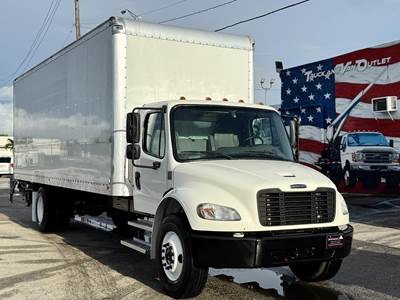 2022 Freightliner M2 106 26' Box truck, Low Miles, Non-CDL, Cummins Power