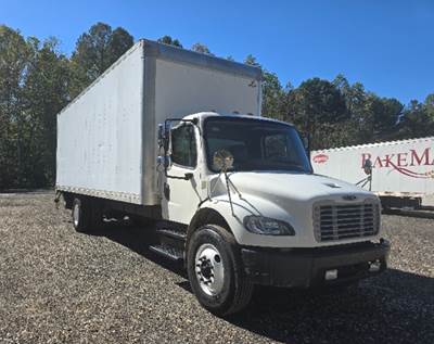 2019 Freightliner M2 106, NON-CDL 26' W/ Liftgate, Cummins Power, Allison Transmission, Low Mileage.