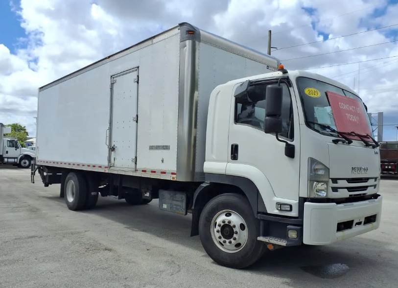 2019 Isuzu FTR's photo