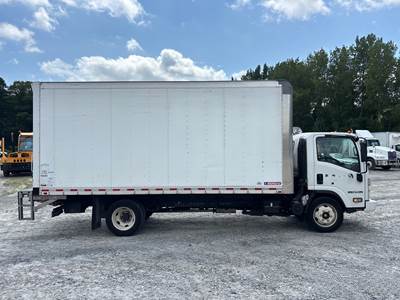 2024 ISUZU NPR-HD 18' BOX TRUCK, 6.6L GAS POWER, 350HP, 6-SPEED AUTO, 1-OWNER, CLEAN CARFAX, LOW MILES
