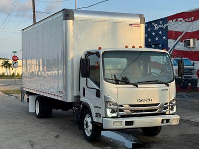 2024 ISUZU NPR-HD 18' BOX TRUCK, 6.6L GAS POWER, 350HP, 6-SPEED AUTO, 1-OWNER, CLEAN CARFAX, FLEET MAINTAINED