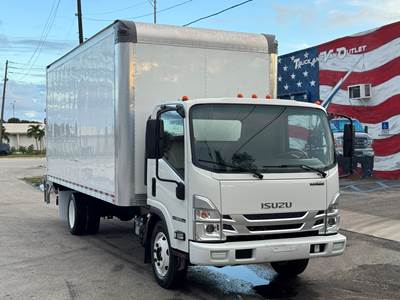 2024 ISUZU NPR-HD 18' BOX TRUCK, 6.6L GAS POWER, 350HP, 6-SPEED AUTO, 1-OWNER, CLEAN CARFAX, LOW MILES