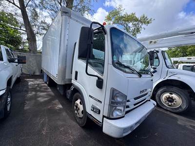 2020 ISUZU NPR-XD EQUIPPED W/ 16' KNAPHEIDE DRY BOX W/ LIFTGATE, AUTOMATIC TRANSMISSION, 5.2L TURBO DIESEL, PRICED FOR A QUICK SALE