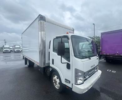 2019 ISUZU NRR BOX TRUCK, 18' BOX W/ SWING DOORS, STEP BUMPER, 5.2L TURBO DIESEL, AISIN AUTO, 1-OWNER