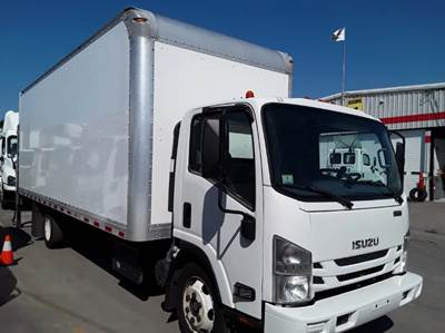 2019 ISUZU NRR BOX TRUCK, HARD-TO-FIND 22' BODY, ALUMINUM RAILGATE, 5.2L TURBO DIESEL, AISIN 6-SPEED AUTO